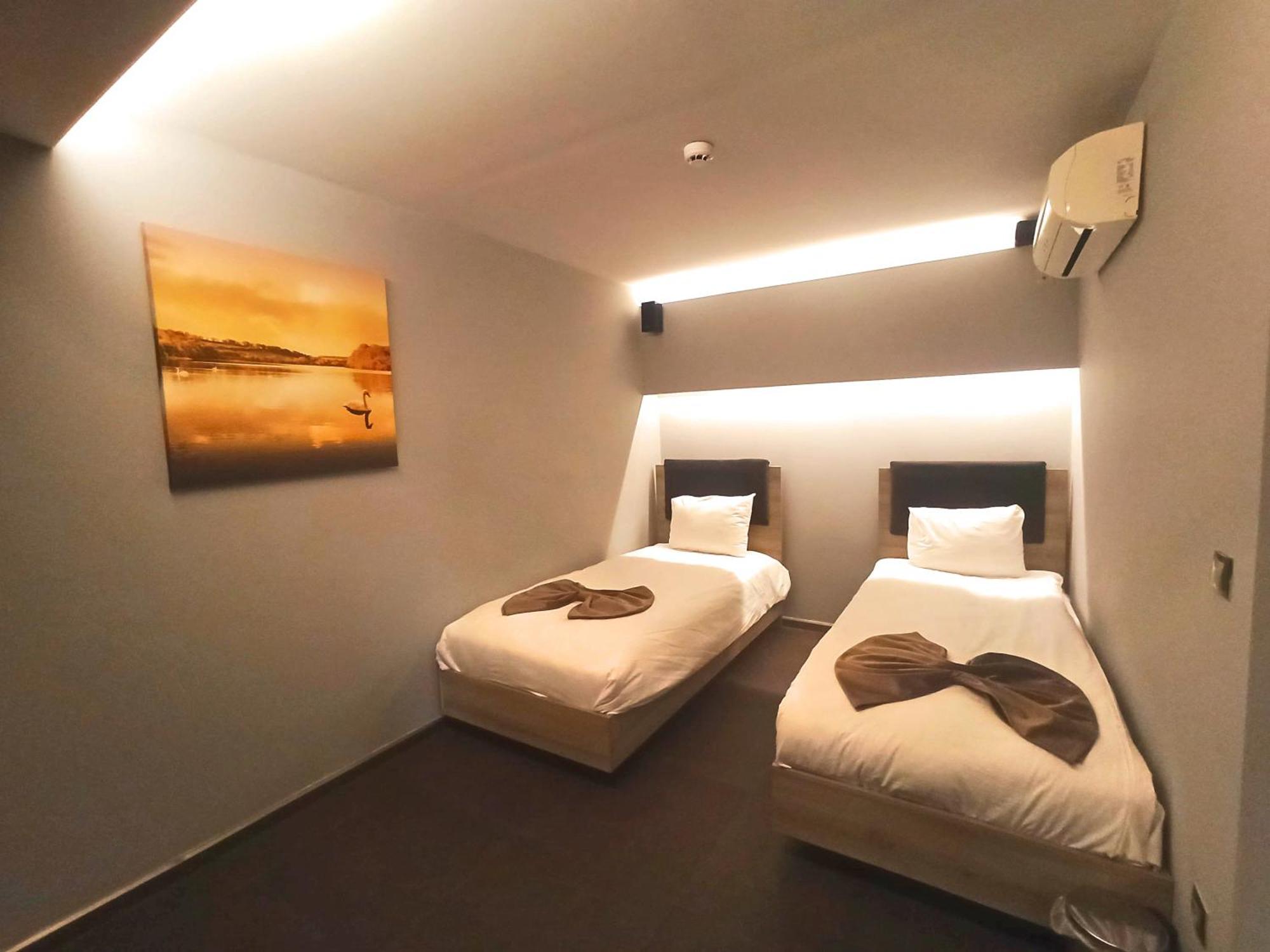 Bc Residence Pangaldi อิสตันบูล ภายนอก รูปภาพ